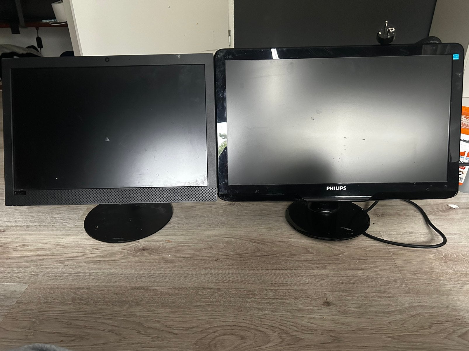 2 computer scherme, Gaming, HDMI, In hoogte verstelbaar, Full HD