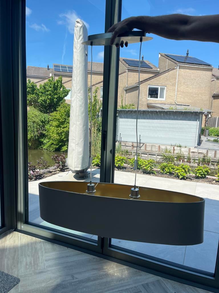 Moderne hanglamp met ovale kap - Grijs/Goud, Ophalen, Zo goed als nieuw, Metaal, 75 cm of meer