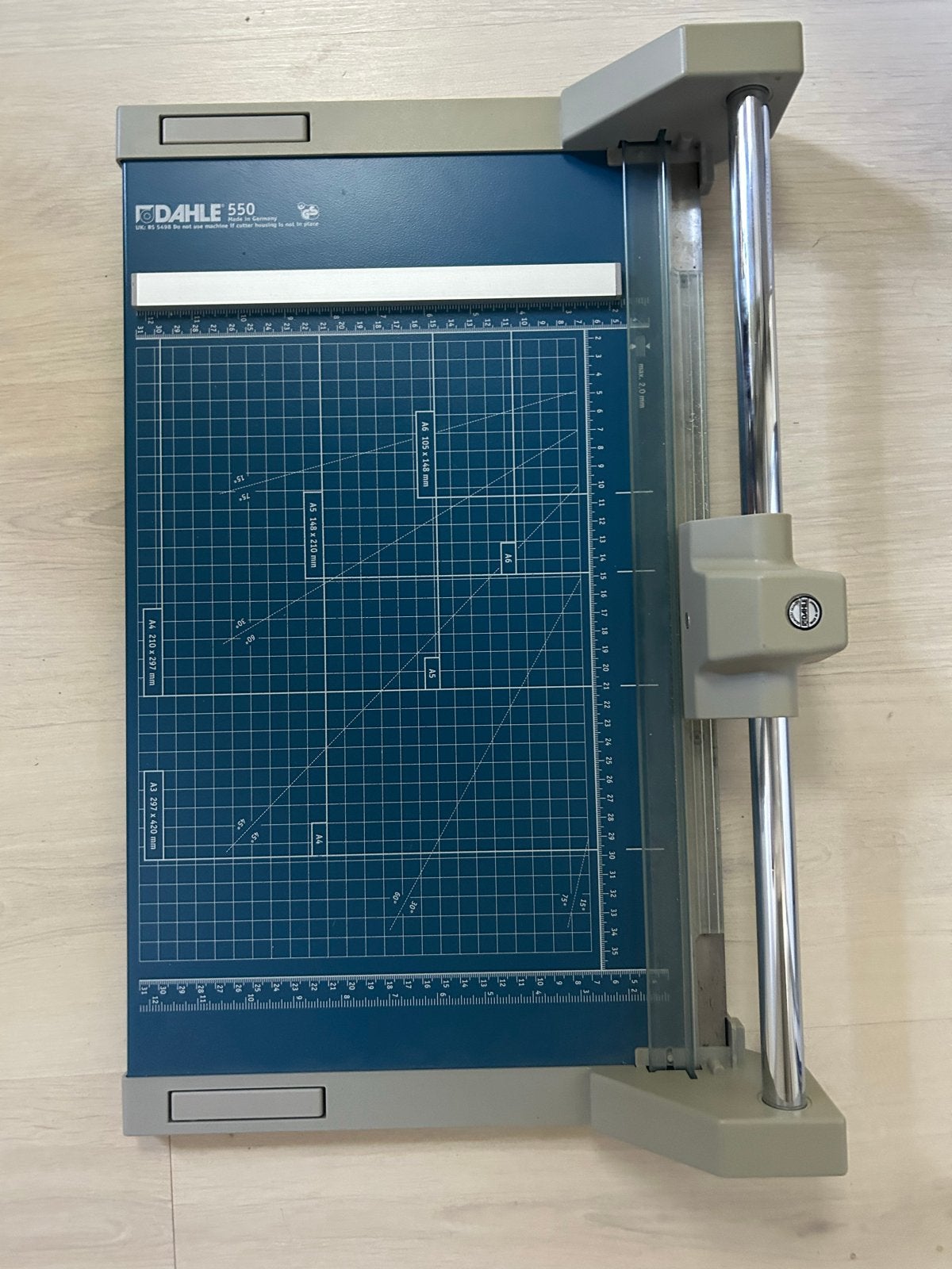 Dahle 550 papiersnijder tot 35 cm, Ophalen of Verzenden, Gebruikt, Overige typen