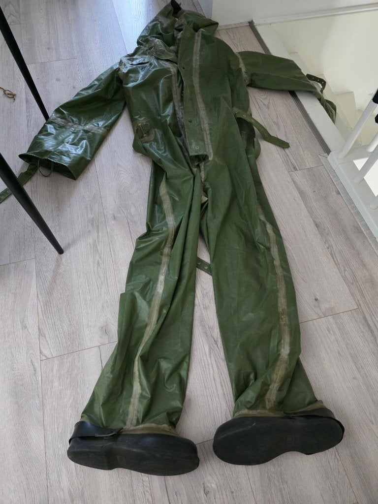 Rubber gaspak, Ophalen of Verzenden, Landmacht, Nederland, Kleding of Schoenen