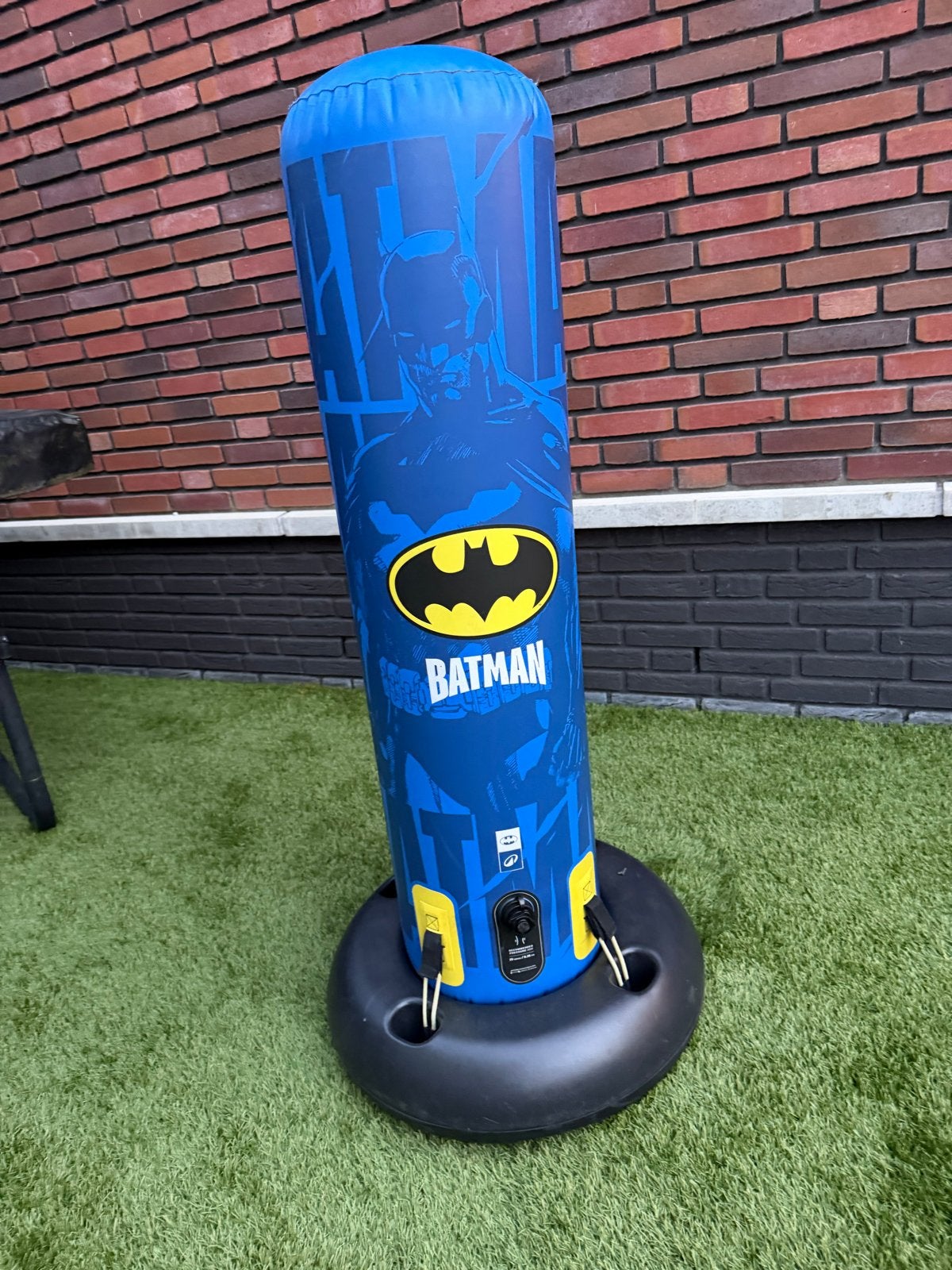 Batman Bokszak voor kinderen met handschoenen van Decathlon, Ophalen, Gebruikt, Bokszak
