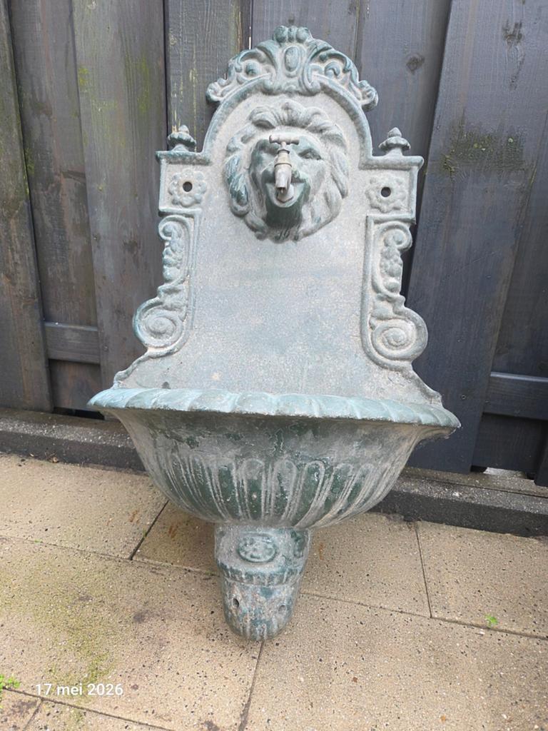 Decoratieve Muurfontein met Leeuwenkop - 44x80x23 cm, Tuin en Terras, Ophalen