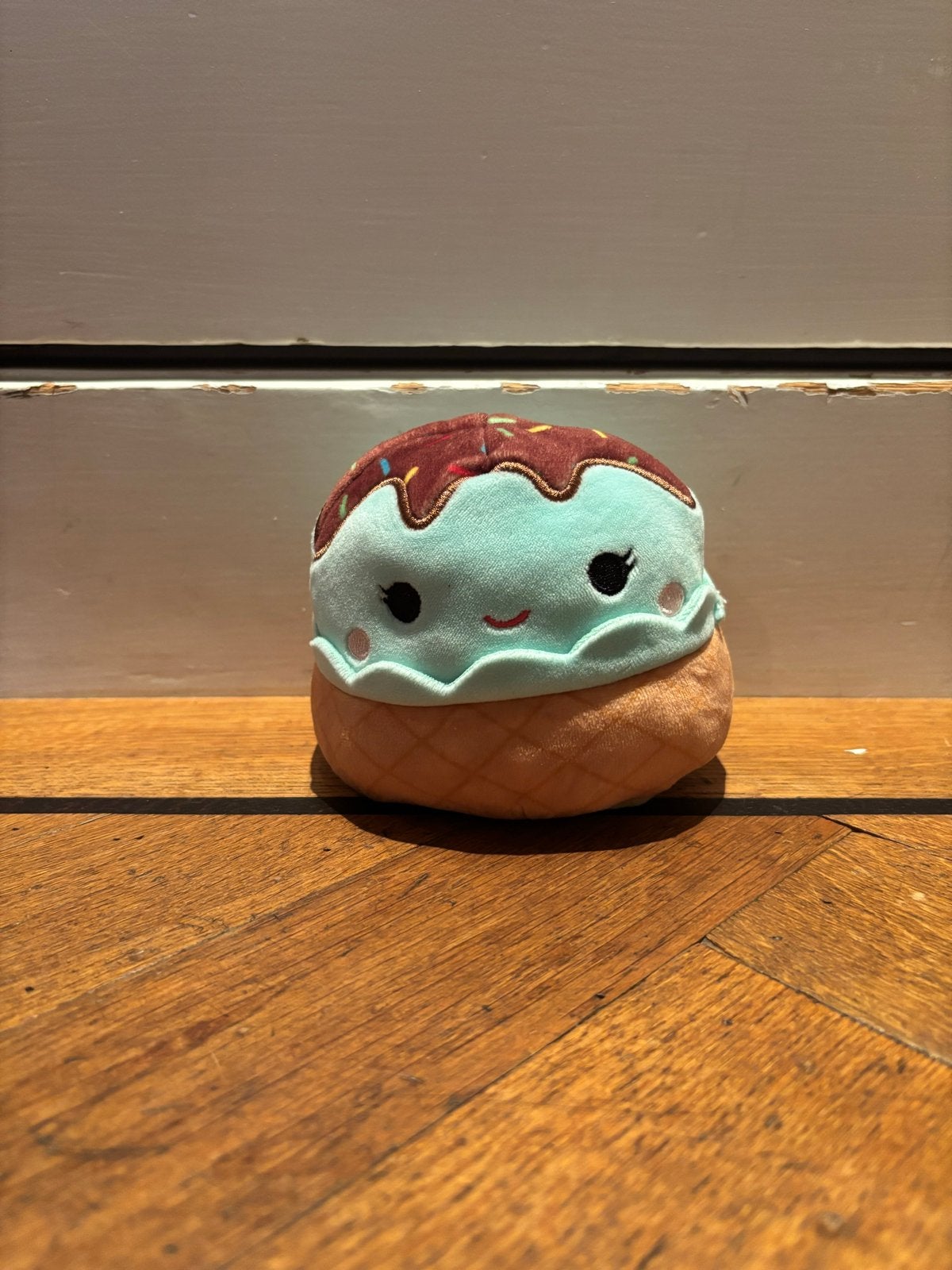 Squishmellow knuffel omkeerbaar - cupcake en kofiiebroodje, Ophalen, Overige karakters, Overige typen, Zo goed als nieuw