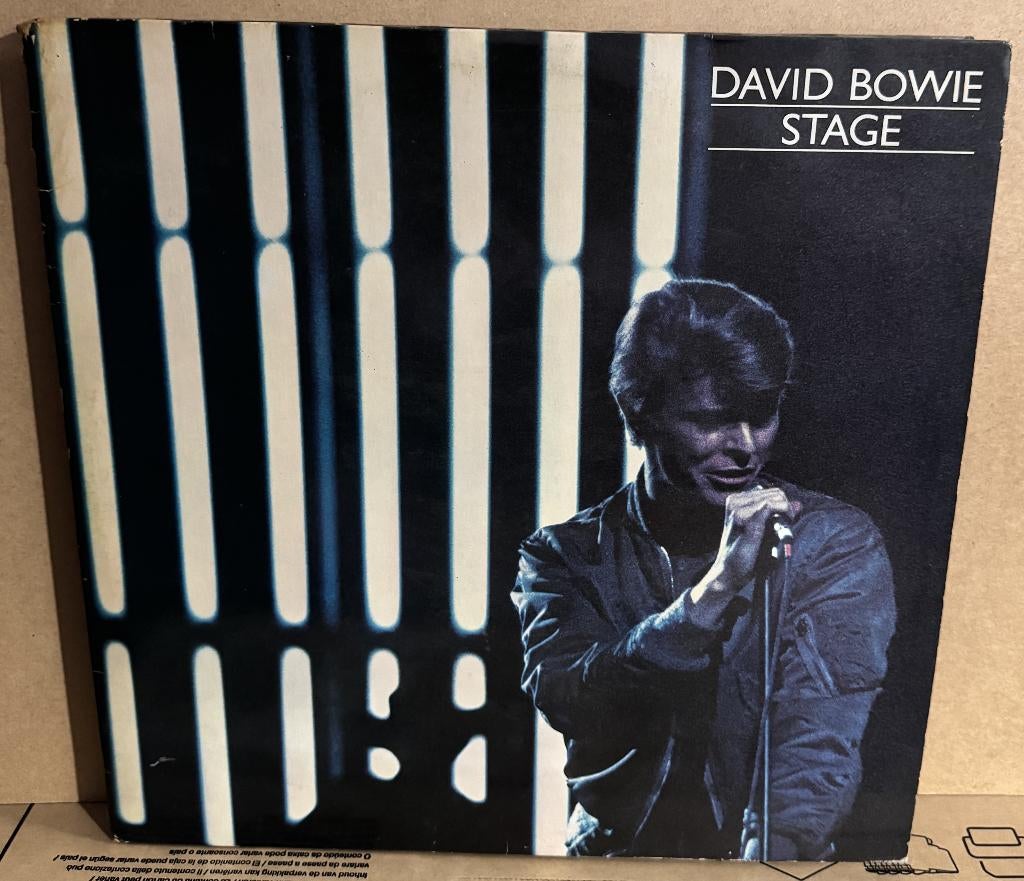 LP - David Bowie - Stage (2LP) (Coloured vinyl), Cd's en Dvd's, Vinyl | Pop, Gebruikt, Beschermende buitenhoes, Colored vinyl