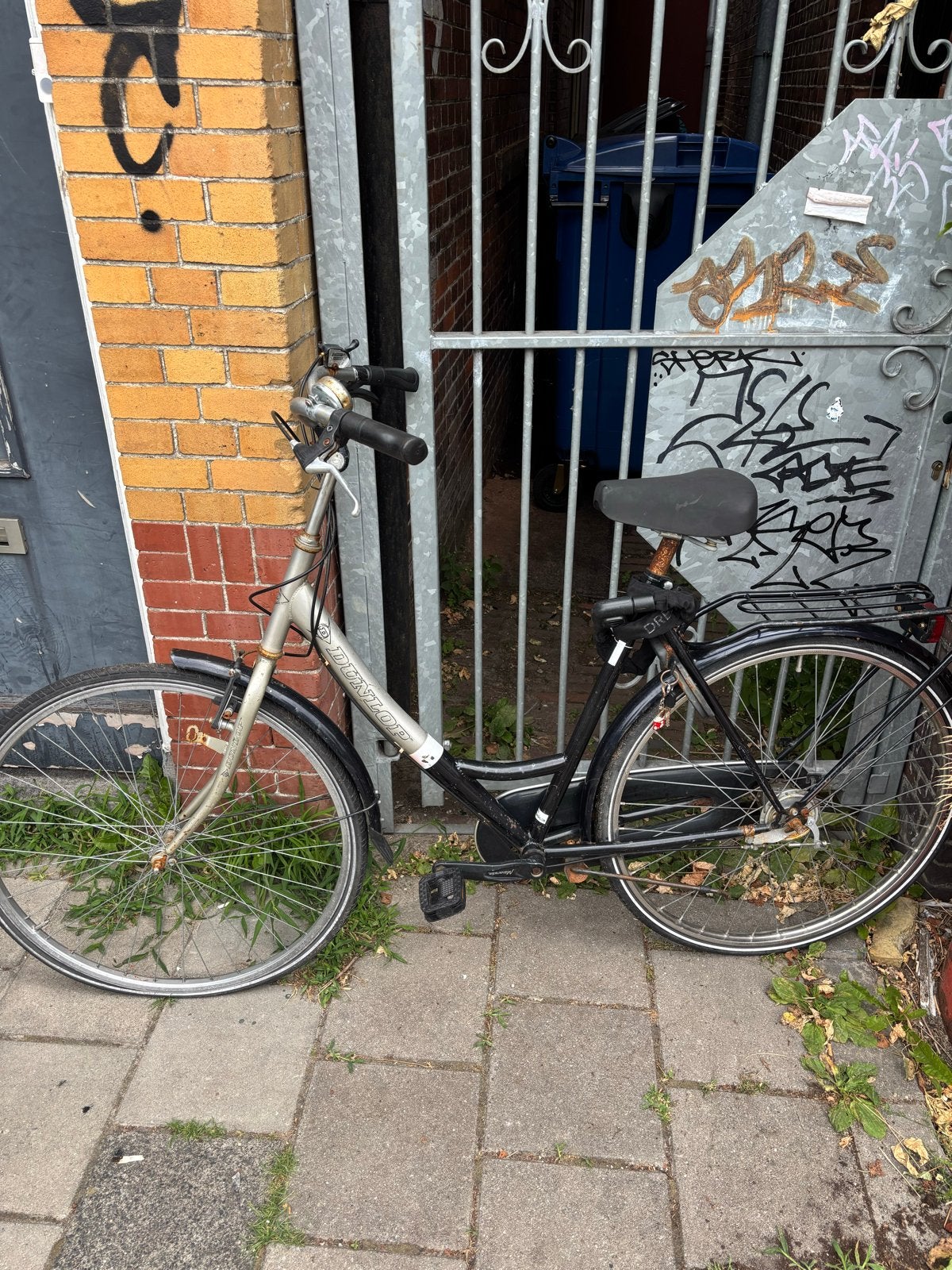 Gebruikte Dunlop damesfiets met roest en slot, Velgrem, 50 tot 53 cm, Ophalen, Overige merken