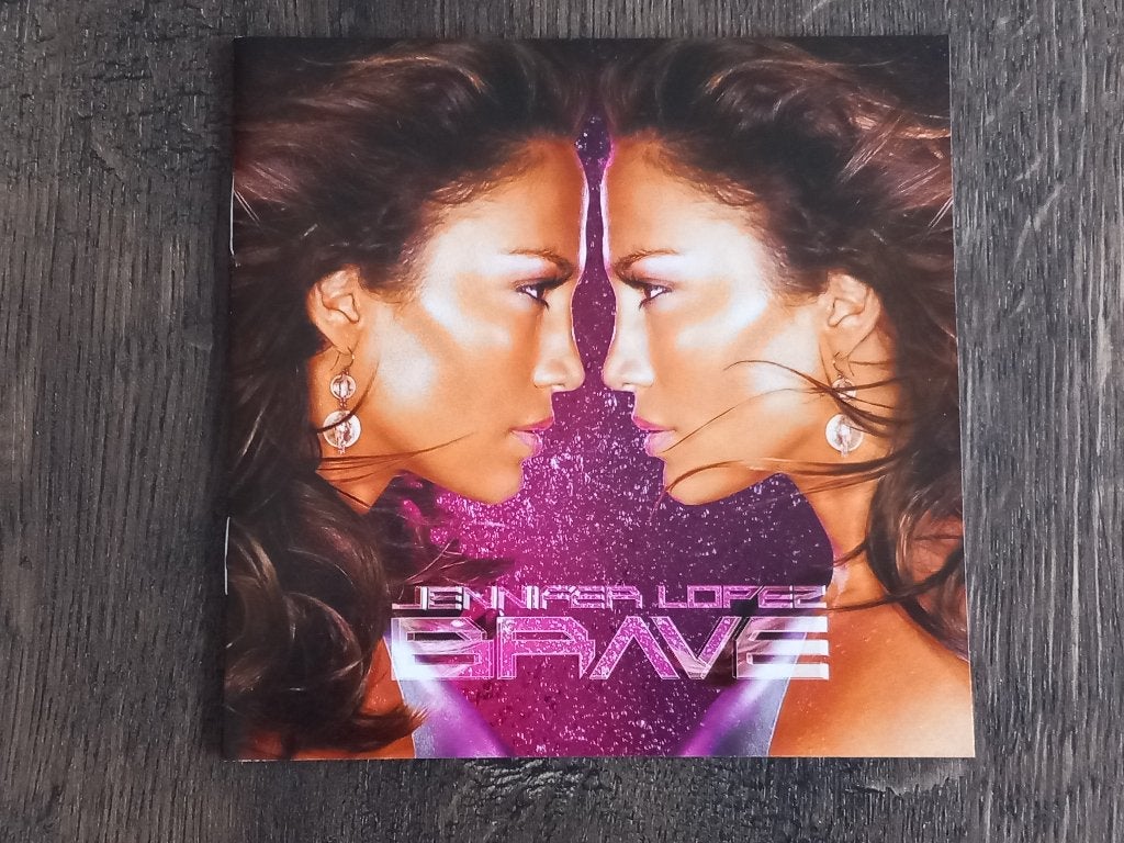 CD Jennifer Lopez - Brave (2007), Ophalen of Verzenden, Zo goed als nieuw
