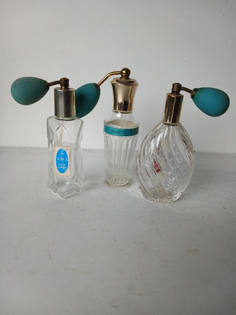 OLD VERSION  eau de cologne flacons met ballonspuit, Verzenden, Nieuw, Parfumfles, Gevuld