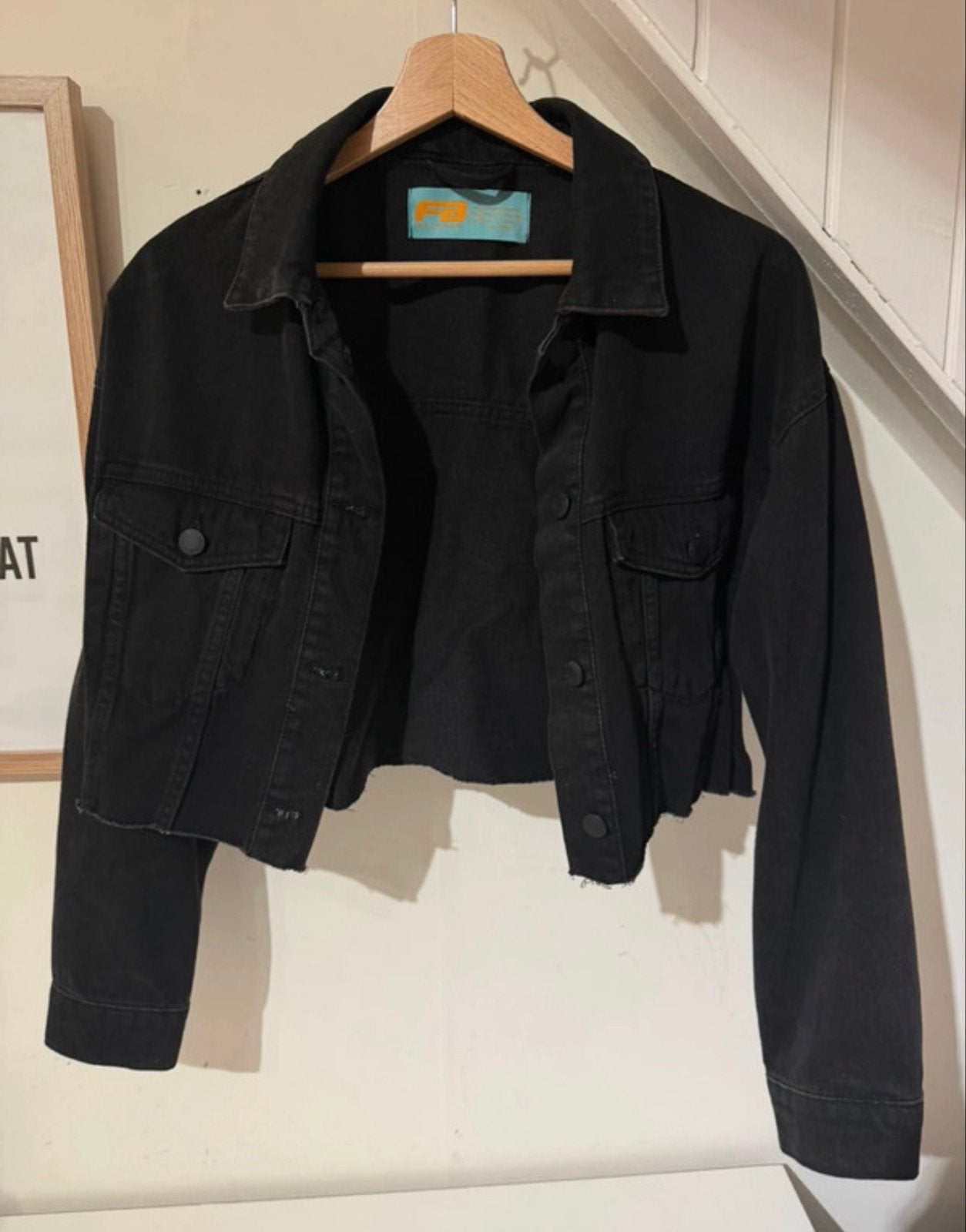 Zwart spijkerjack - Cropped model, Kleding | Dames, Jassen | Zomer, Verzenden, Gedragen, Maat 36 (S), Zwart