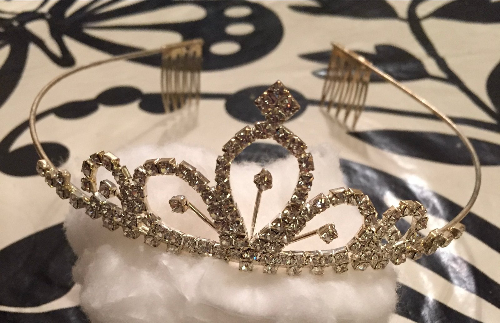 Diadeem met Strass Steentjes, Sieraden, Tassen en Uiterlijk, Overige Accessoires, Ophalen of Verzenden, Zo goed als nieuw