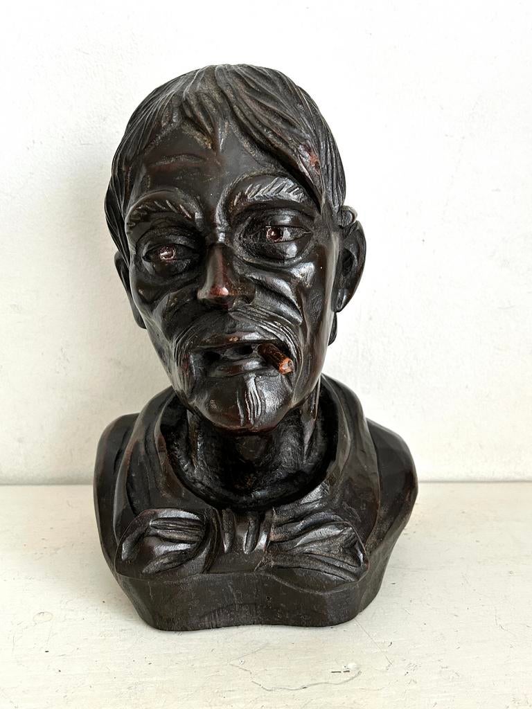 Vintage houtsnijwerk beeld buste man met sigaar 26cm, Antiek en Kunst, Ophalen