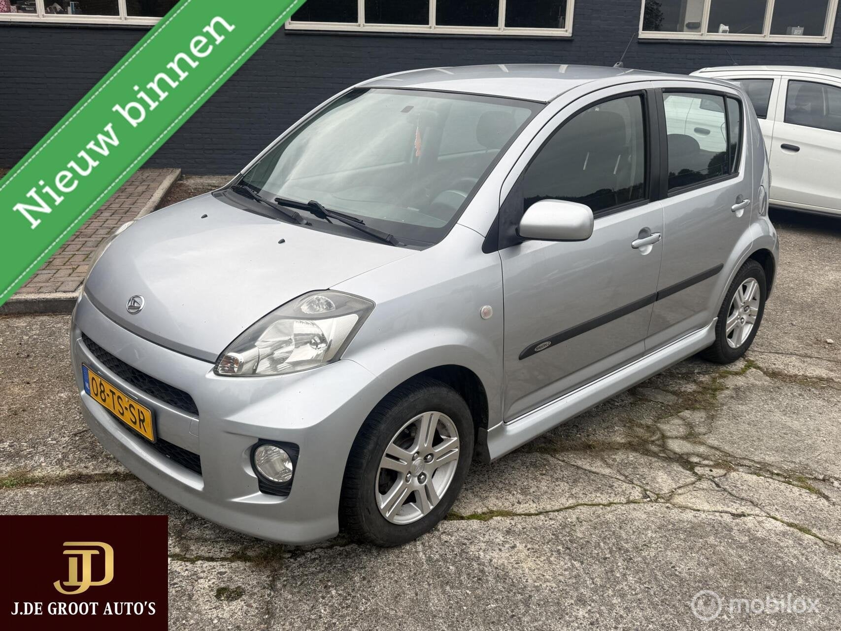 Daihatsu Sirion 2 1.3-16V Comfort AUTOMAAT Bj 2007 AIRCO - S, Auto's, Gebruikt, 31 €/maand, 4 cilinders, Bedrijf