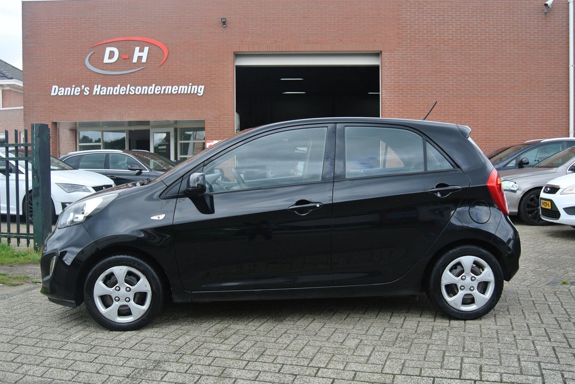 Kia Picanto 1.0 CVVT Comfort Pack airco nieuwe apk inruil mo, Voorwielaandrijving, Euro 5, Gebruikt, 400 kg