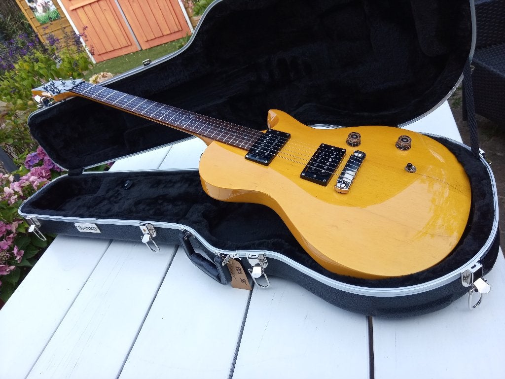 PRS SE Singlecut Korina 2011, Ophalen of Verzenden, Zo goed als nieuw, Solid body, Paul Reed Smith