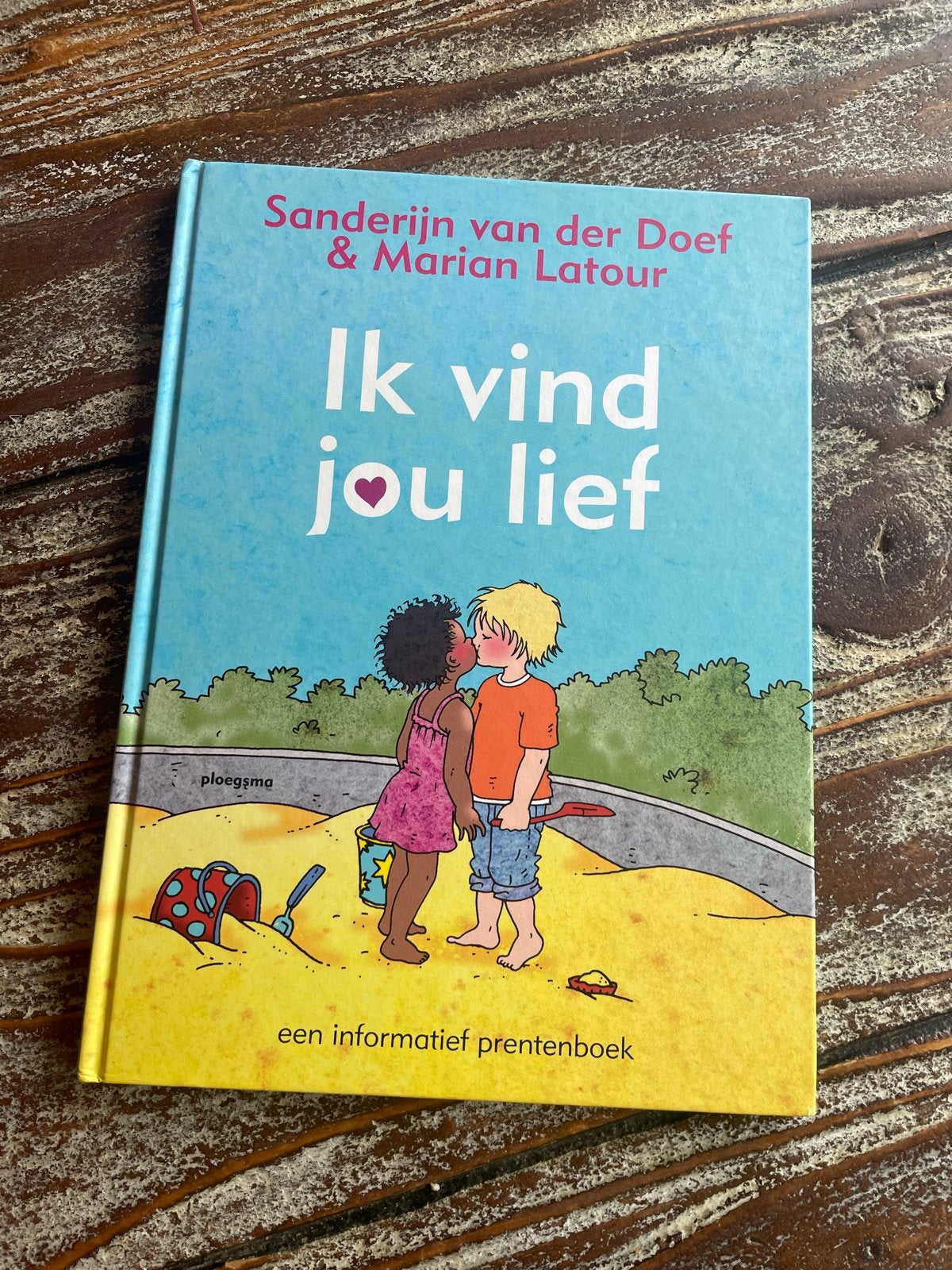 Ik vind jou lief - Prentenboek over vriendschap en liefde, Boeken, Ophalen of Verzenden, Zo goed als nieuw, Fictie algemeen