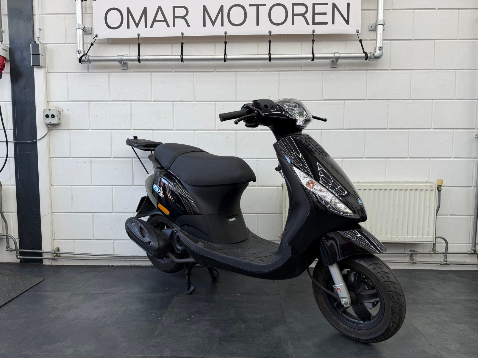 🚀Piaggio zip 50 4-takt 1038 KM🚀, Ophalen of Verzenden, Zo goed als nieuw, Benzine, Zip