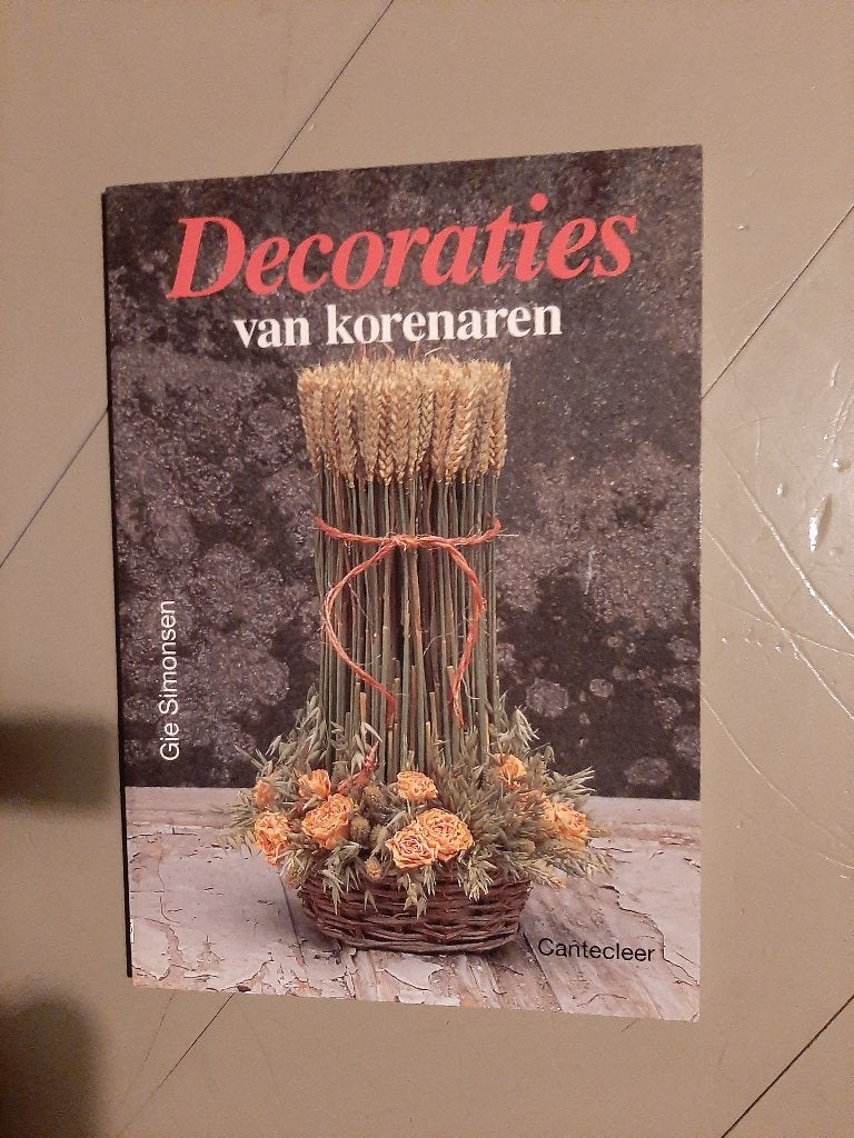 Decoraties van Korenaren - Gie Simonsen, Ophalen of Verzenden, Zo goed als nieuw, Overige onderwerpen, Gie Simonsen