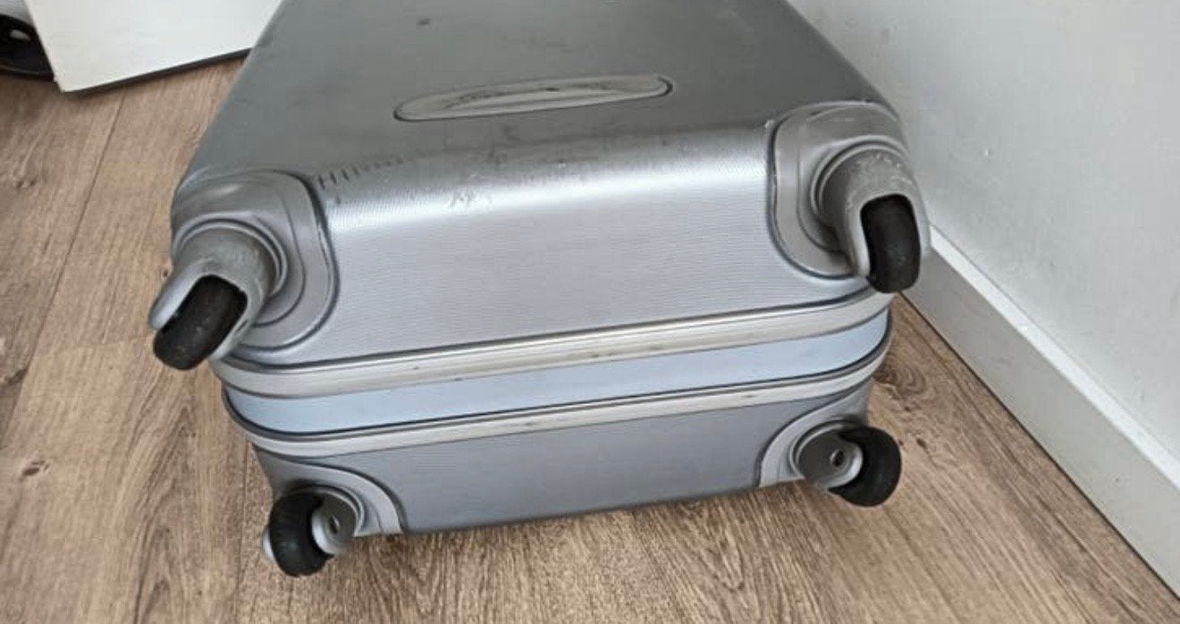 LIV Koffer bagage 68x42 koffer in goede staat, Sieraden, Tassen en Uiterlijk, Koffers, Gebruikt, 50 tot 60 cm, Hard kunststof