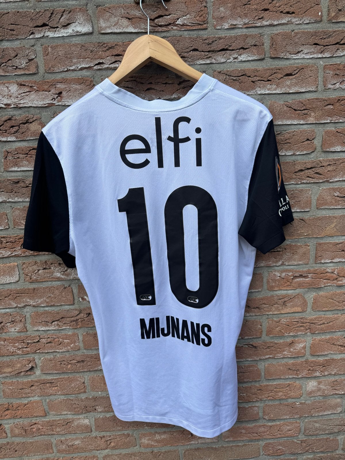 AZ Alkmaar thuisshirt 2022/2023 - Mijnans maat L, Maat 48/50 (M), Wit, Ophalen of Verzenden, Zo goed als nieuw