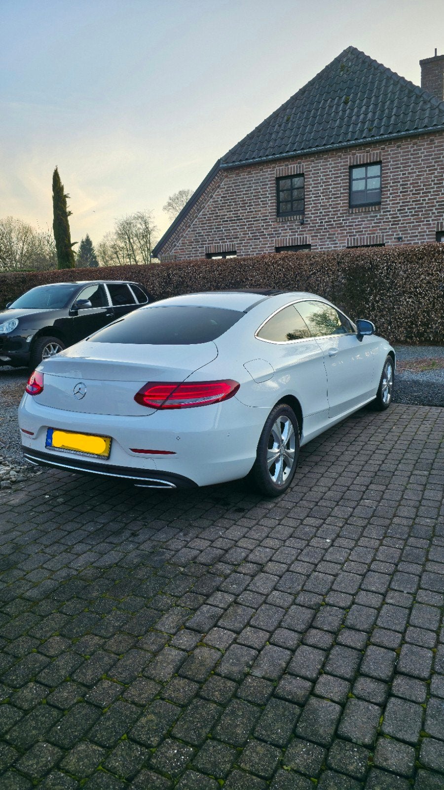 Mercedes-Benz C-Klasse 1.6 C180 BE Coupe 2016 Wit, Auto's, Achterwielaandrijving, 4 stoelen, Leder en Stof, Wit
