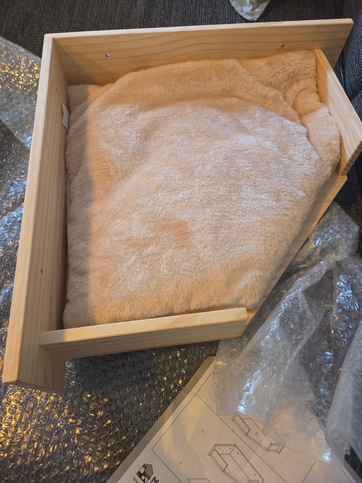 Hoek bed Serra modern living, Dieren en Toebehoren, Katten-accessoires, Ophalen, Nieuw