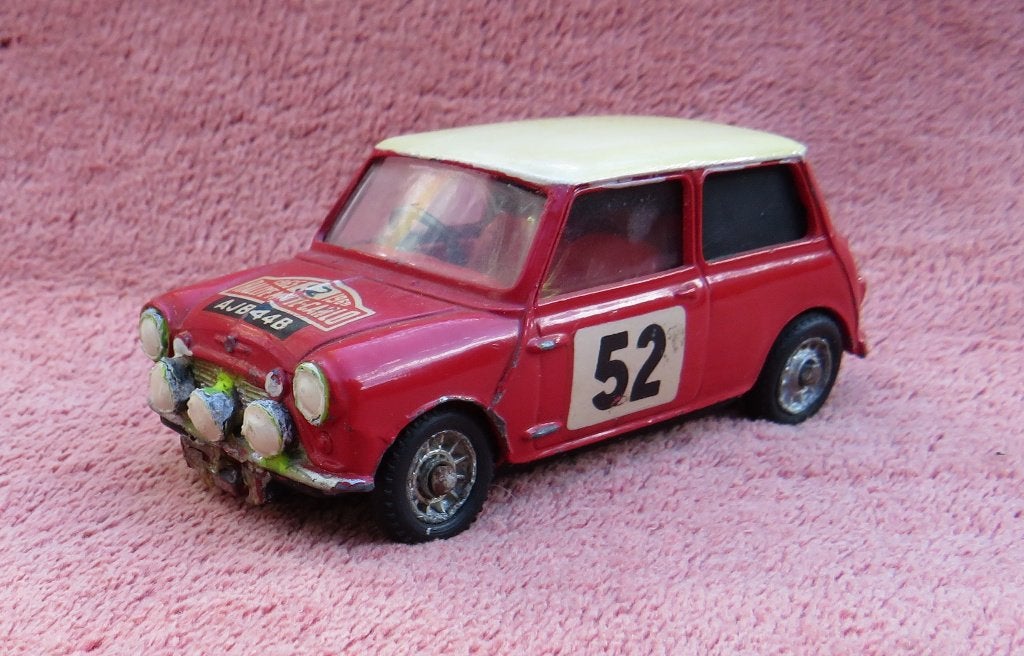 Corgi Toys. Mini Cooper. Rallye Monte Carlo, Ophalen of Verzenden, Gebruikt, Auto, Corgi