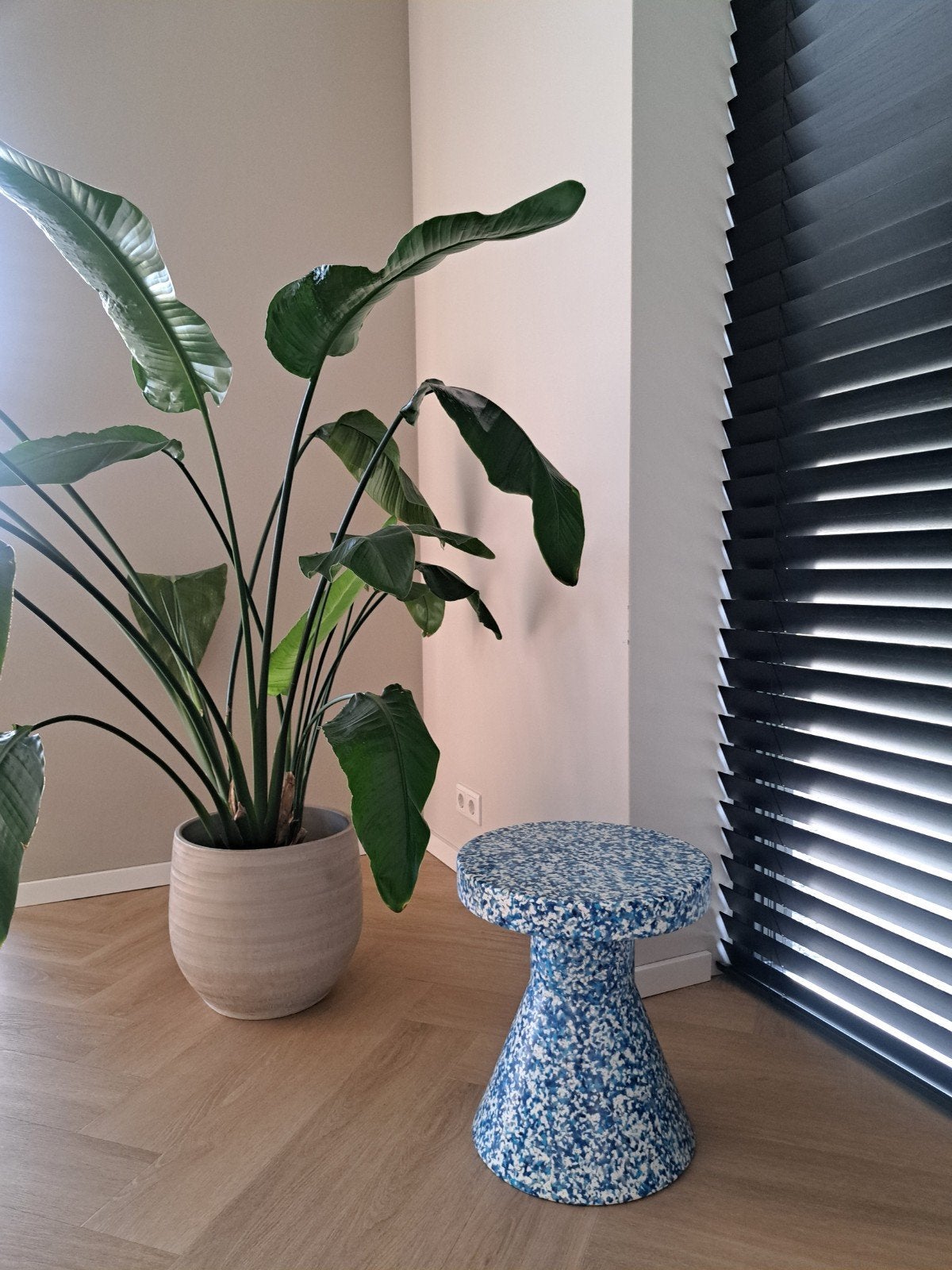 Normann Copenhagen Bit Cone Stool - Blauw, Ophalen of Verzenden, Zo goed als nieuw, Kunststof