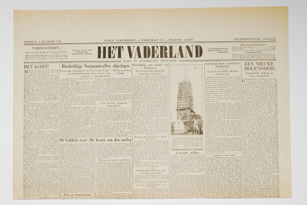 Het Vaderland 12-1943 herdruk krant Tweede Wereldoorlog, Verzamelen, Zo goed als nieuw, Verzenden, Amsterdam, Overige soorten