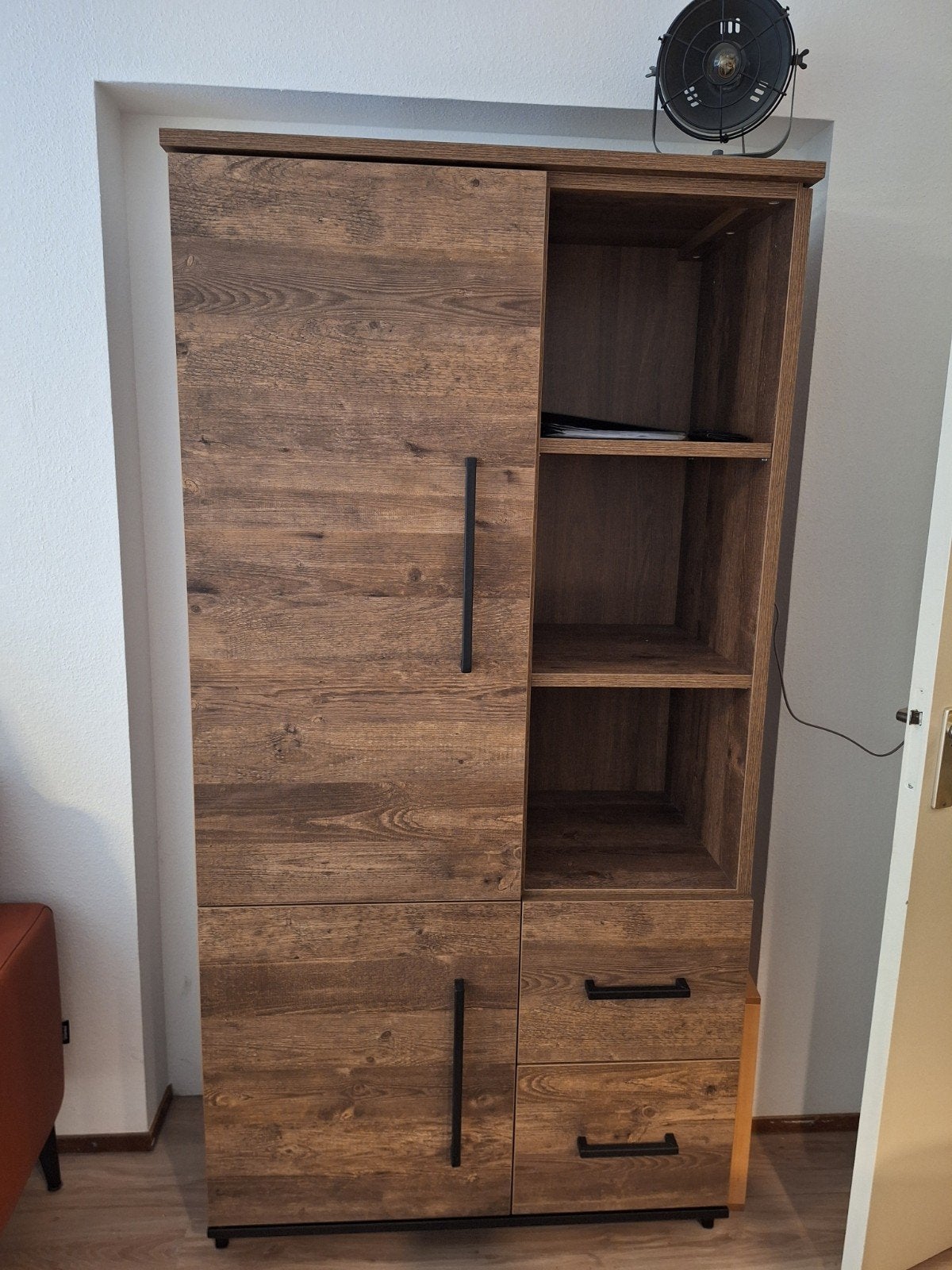 Zware kwaliteit wandkast, Ophalen, Zo goed als nieuw, 25 tot 50 cm, 150 tot 200 cm