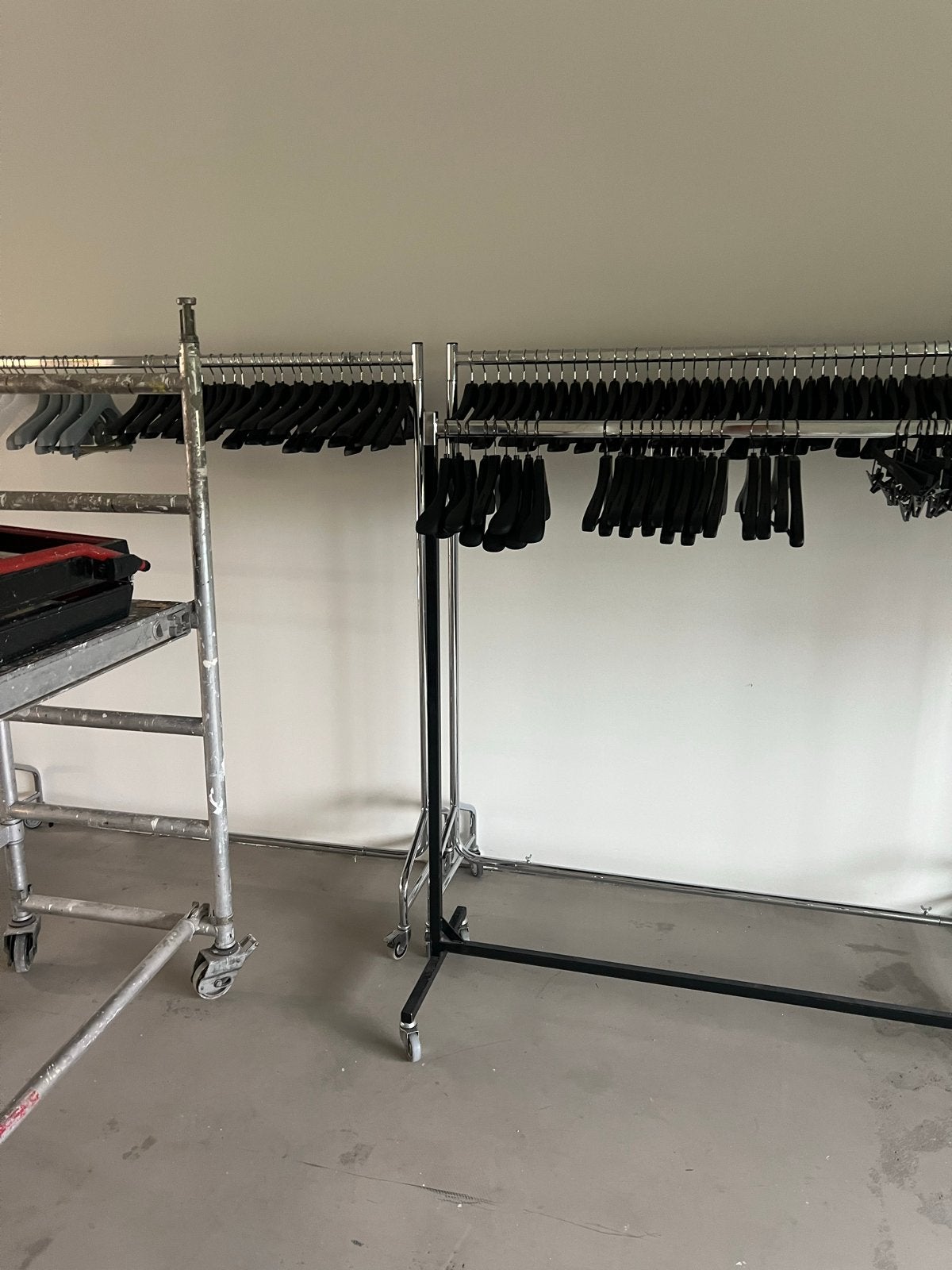 17 RVS Kledingrekken - Ideaal voor Winkel & Groothandel, Ophalen