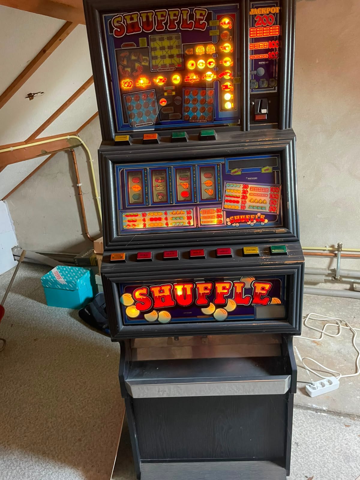Vintage Gokkast shuffle / Werkt met guldens, Verzamelen, Automaten | Gokkasten en Fruitautomaten, Gulden, Ophalen, Gebruikt, Met sleutels