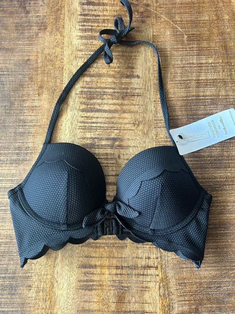Hunkemöller Scallop Push Up Bikinitop 70C, Zwart, Nieuw, Ophalen of Verzenden, Bikini