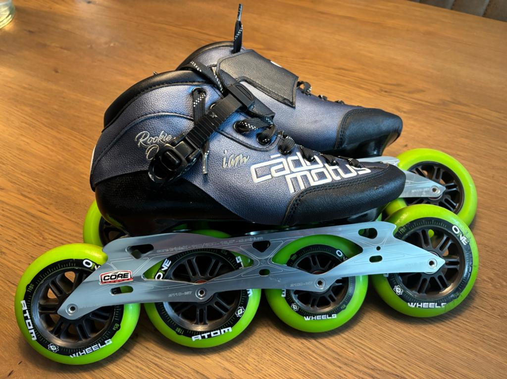 Skeelers Inline Skates Cadomotus - Maat 42 - ZGAN, Overige merken, Inline skates 5 wielen, Heren, Ophalen of Verzenden