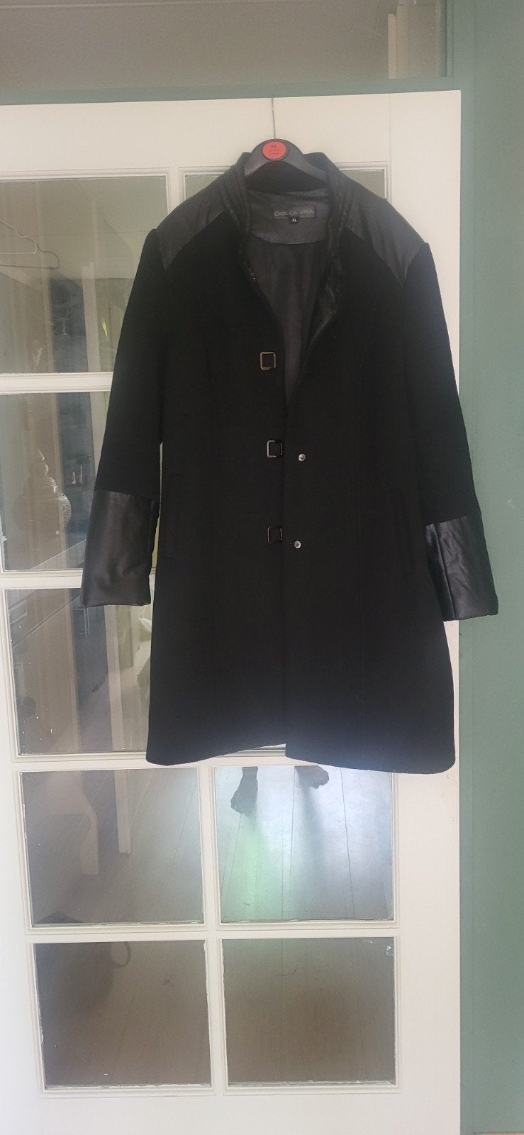 Zwarte jas met leren details - Maat XL, Ophalen of Verzenden, Gedragen, Maat 46/48 (XL) of groter, Zwart