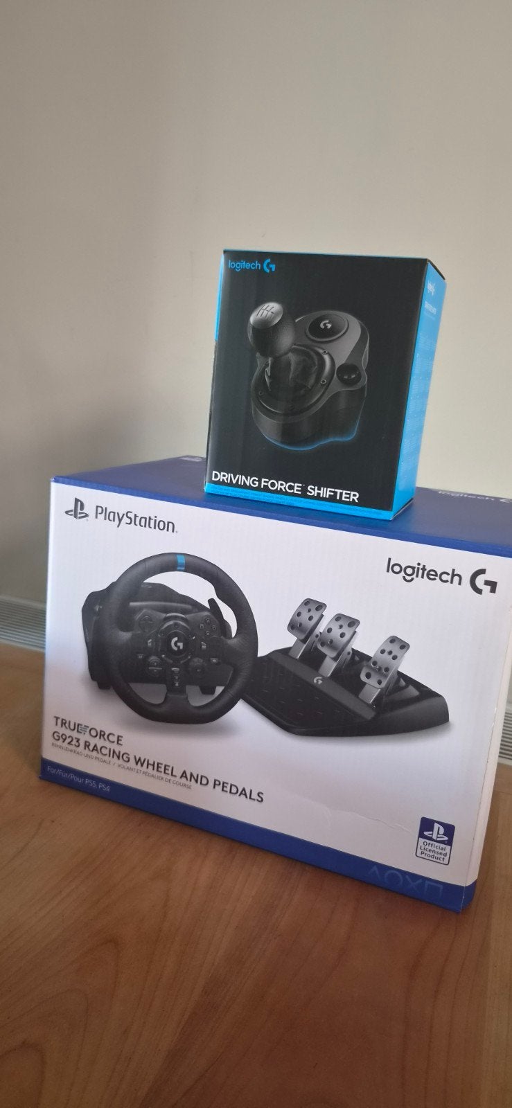 Logitech G923 Racestuur met Pedalen en Shifter, Racestuur, Force feedback, Ophalen of Verzenden, Zo goed als nieuw