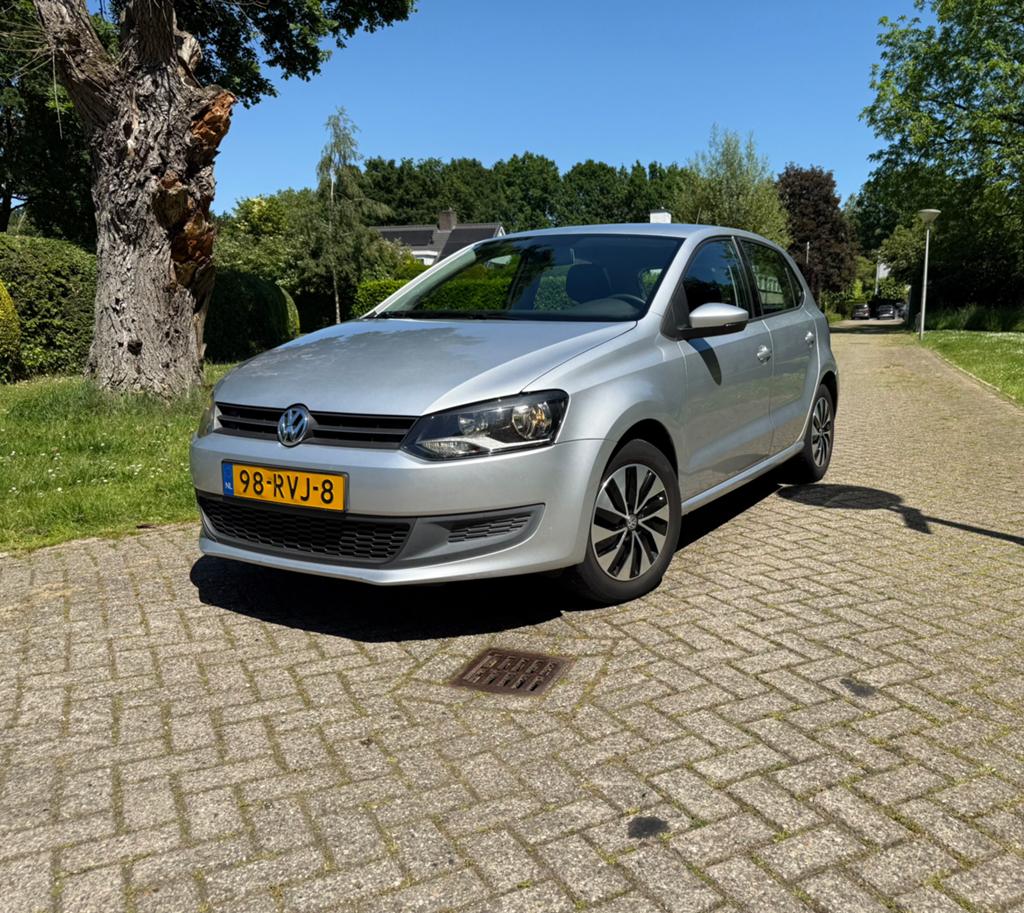 Volkswagen Polo 1.2 TSI 77KW 2011 Grijs 105 pk, Auto's, Voorwielaandrijving, 40 €/maand, 1200 kg, Handgeschakeld