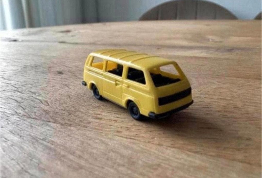 VW Bus schaalmodel – Made in West Germany – H0 / 1:87, Ophalen of Verzenden, Zo goed als nieuw, Auto, Overige merken