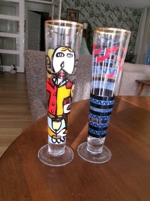 2 gesigneerde Ritzenhoff bierglazen, Ophalen of Verzenden, Minder dan 80 cm, Glasplaat, Minder dan 80 cm