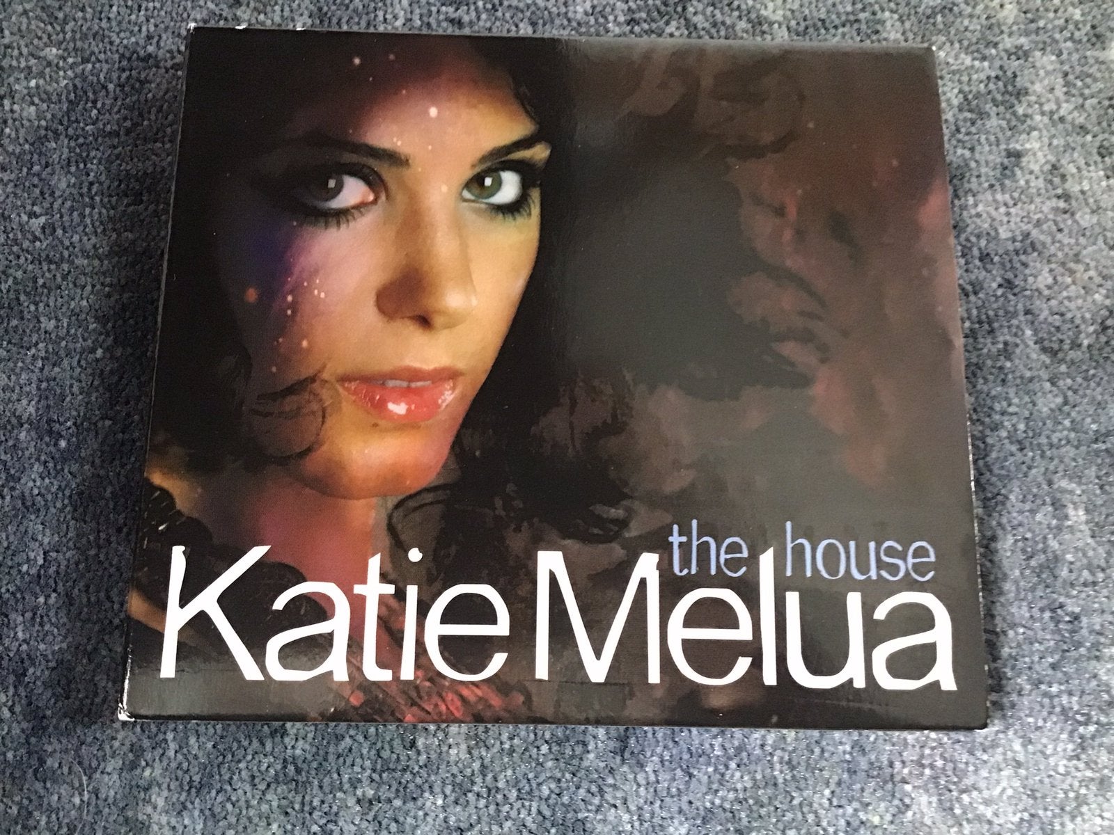 Katie Melua.  CD The House / DVD on the road again P/st bied, Alle leeftijden, Ophalen of Verzenden, Zo goed als nieuw
