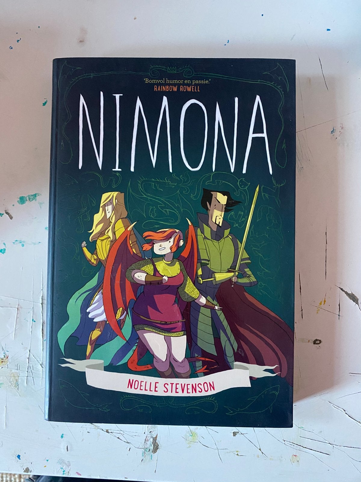 Nimona Noelle Stevenson Graphic novel Nederlands, Eén stripboek, Ophalen, Gelezen