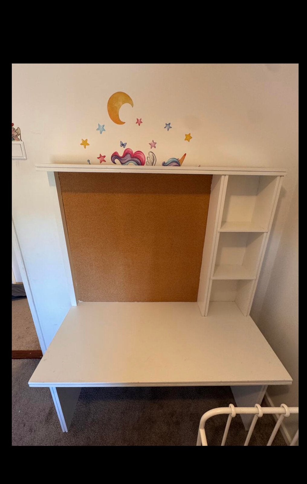Kinderbureau met prikbord, Ophalen, Zo goed als nieuw