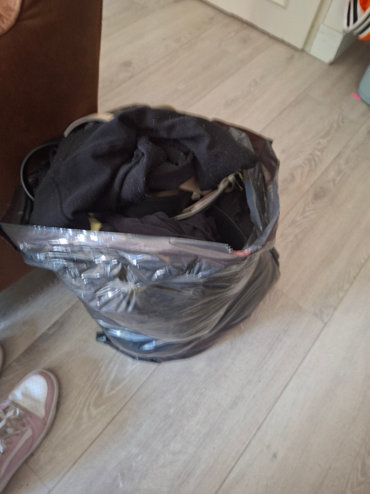 Gratis af te halen zak kleding S M, Ophalen, Zwart, Maat 36 (S), Lang
