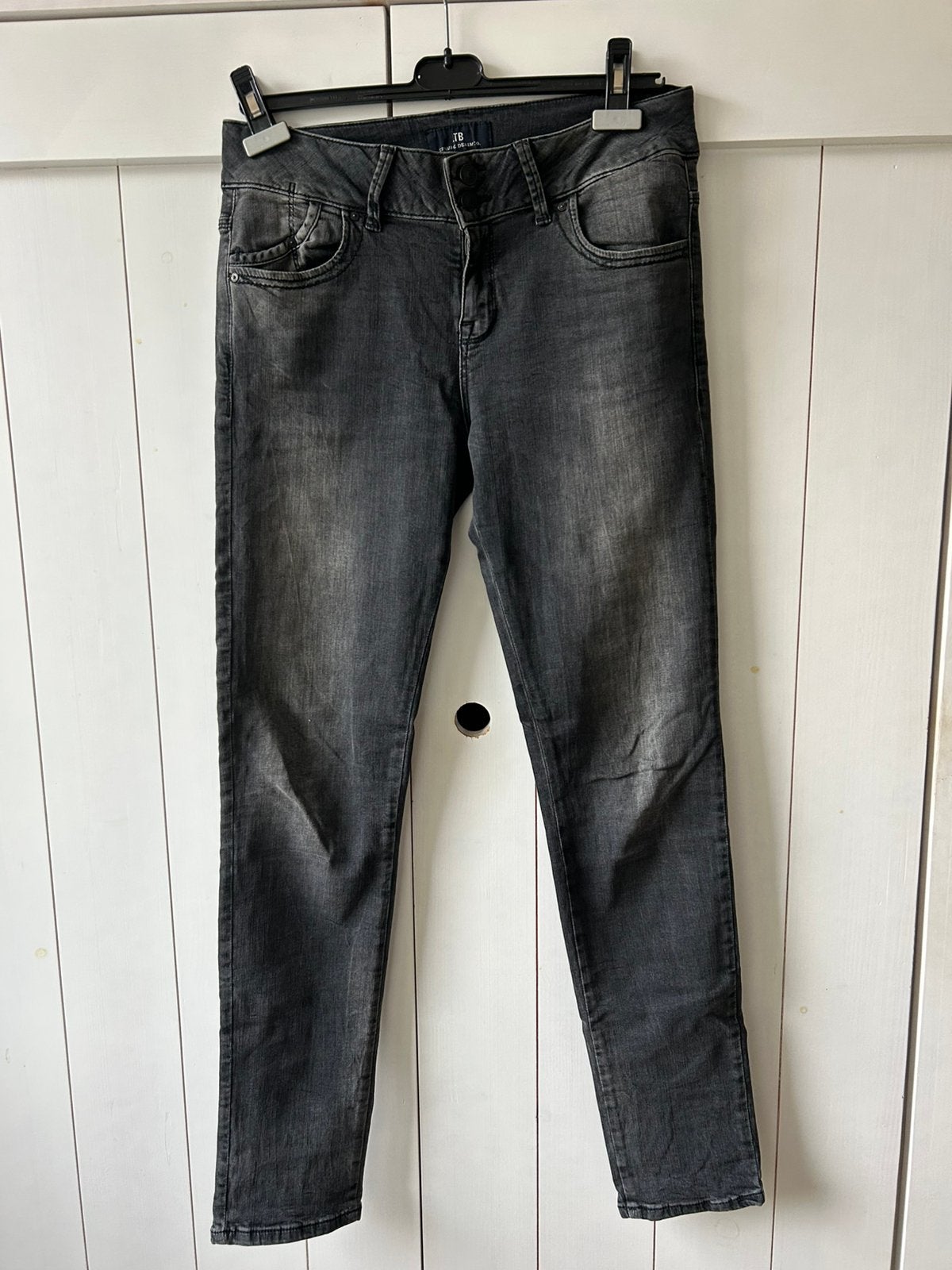 LTB jeans Molly mt 30/32, Ophalen of Verzenden, Zo goed als nieuw, Grijs, W30 - W32 (confectie 38/40)