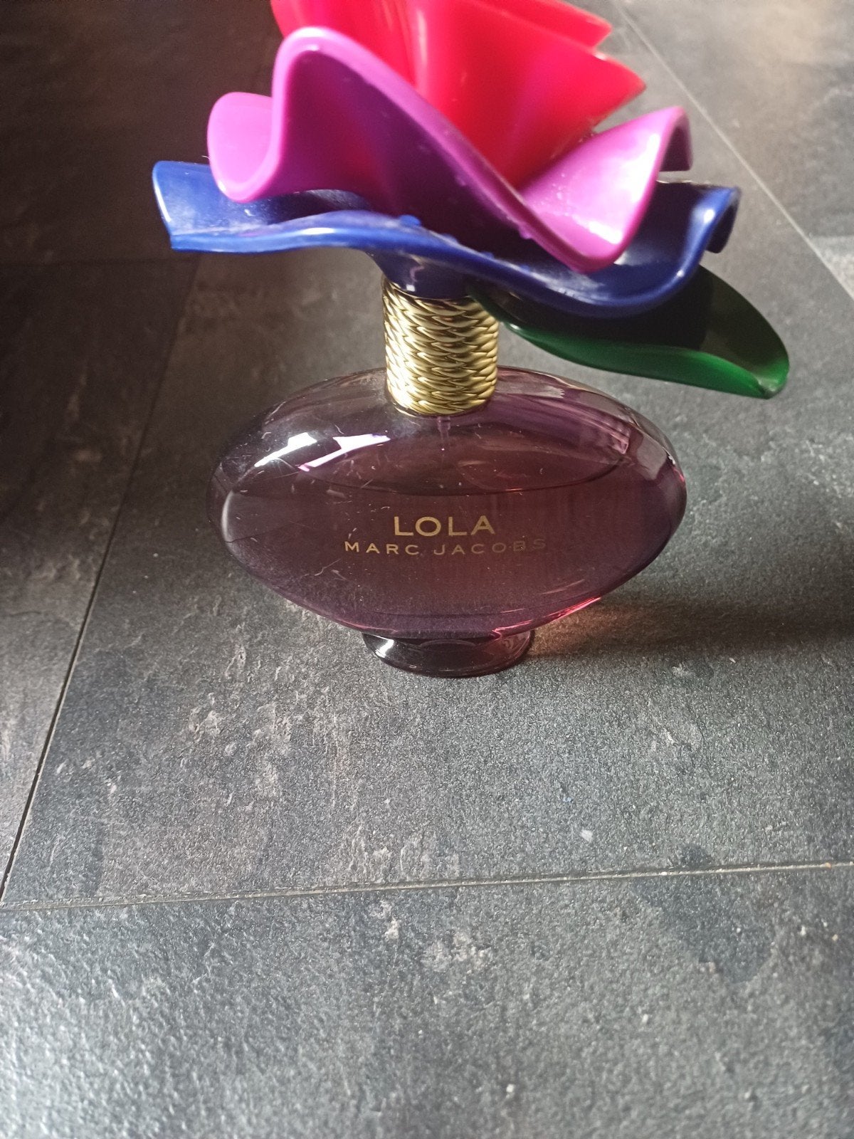 Marc Jacobs Lola Eau de Parfum - Zo goed als nieuw, Ophalen of Verzenden, Zo goed als nieuw