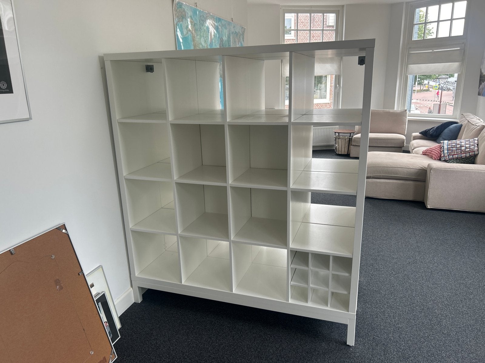 2x IKEA Kallax kasten 147x164 met onderstel en wijnrek, Huis en Inrichting, Kasten | Overige, Ophalen, Gebruikt