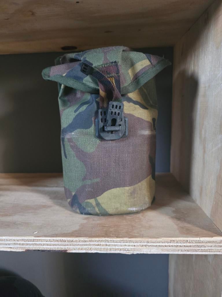Militaire veldfles woodland camo, Ophalen of Verzenden