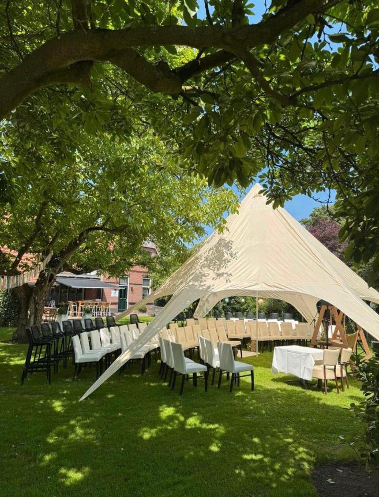 Stretchtent strechtent te huur, Ophalen, Zo goed als nieuw, 8 meter of meer, 6 meter of meer