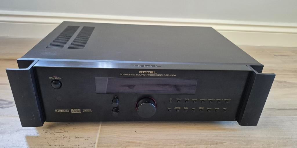 Rotel surround sound processor RSP1068, Audio, Tv en Foto, Overige merken, 70 watt of meer, Ophalen of Verzenden, 5.1-systeem