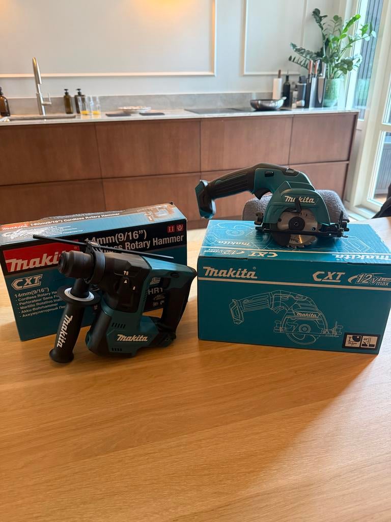 Makita 12V CXT Set: Boorhamer en Cirkelzaag, Doe-het-zelf en Verbouw, Gereedschap | Boormachines, Overige typen, Nieuw, Ophalen of Verzenden