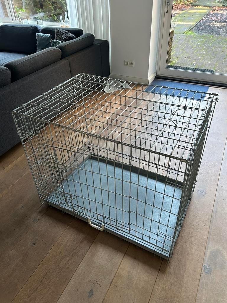 Bench voor hond of kat (L93 x B64 x H77), Dieren en Toebehoren, Ophalen, Gebruikt