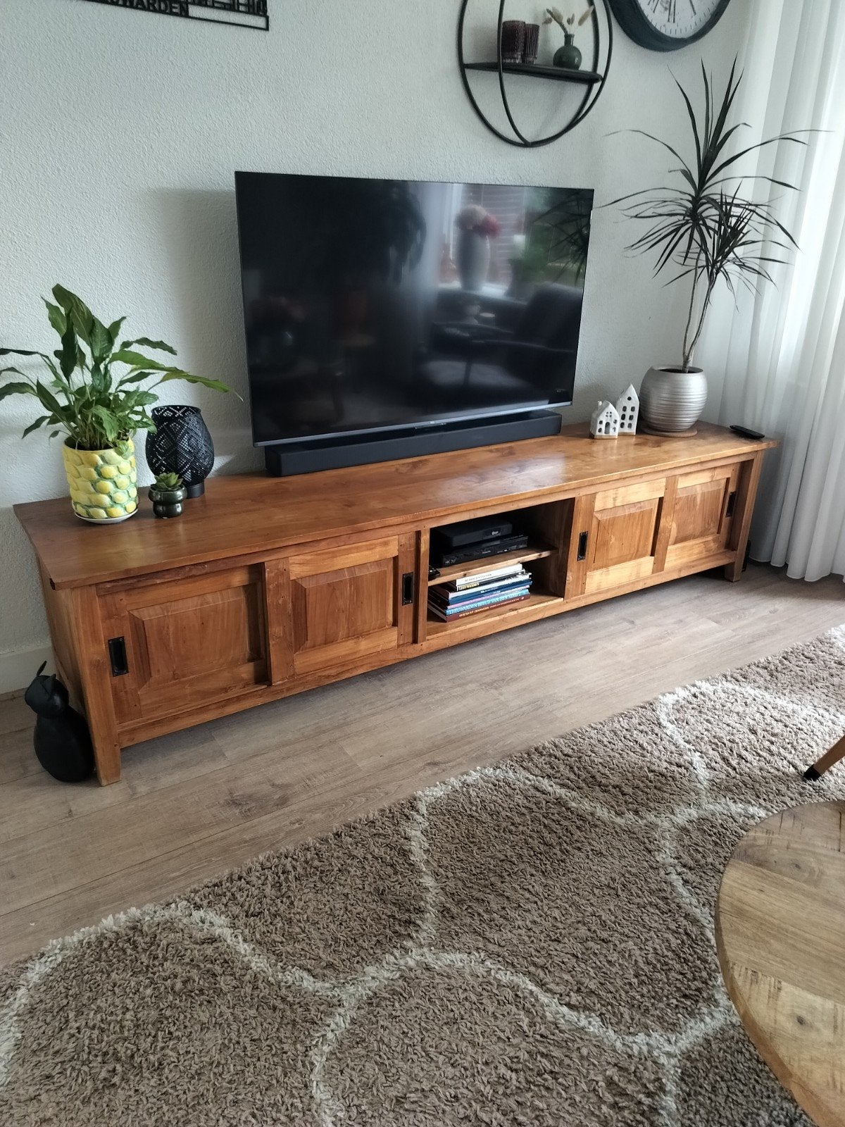massief teakhouten tv kast, Ophalen, Teakhout, 200 cm of meer, Minder dan 100 cm